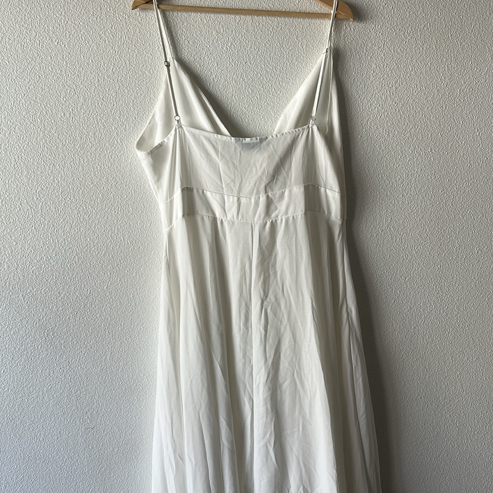Chicme White Maxi Dress (unlined) | EUC - Picture 6 of 7